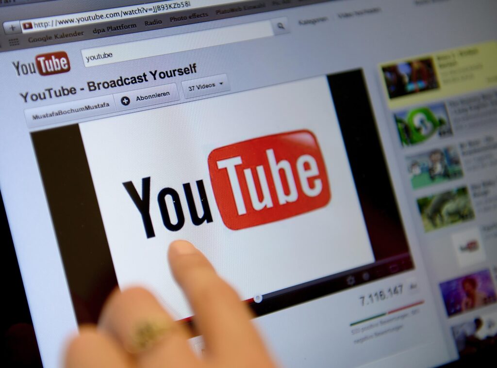 ¿Cuánto tarda en subirse un vídeo YouTube?