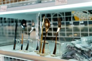 Menaje profesional en casa: cocina como un chef con fundición de alta gama